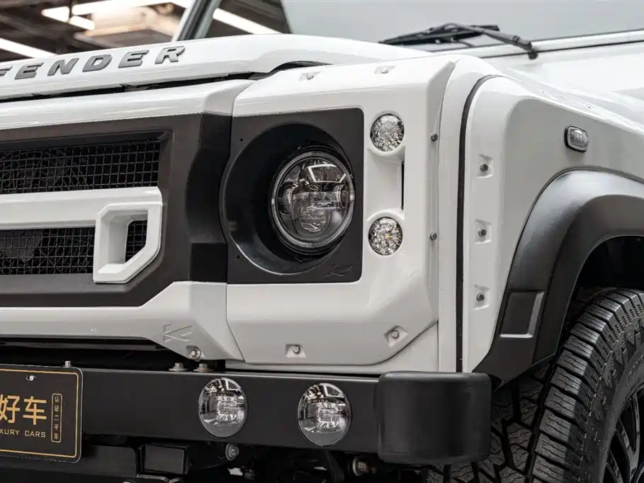 Land Rover Land Rover Defender 2.2L Diesel Euro-spec 2015 - thumbnail 7