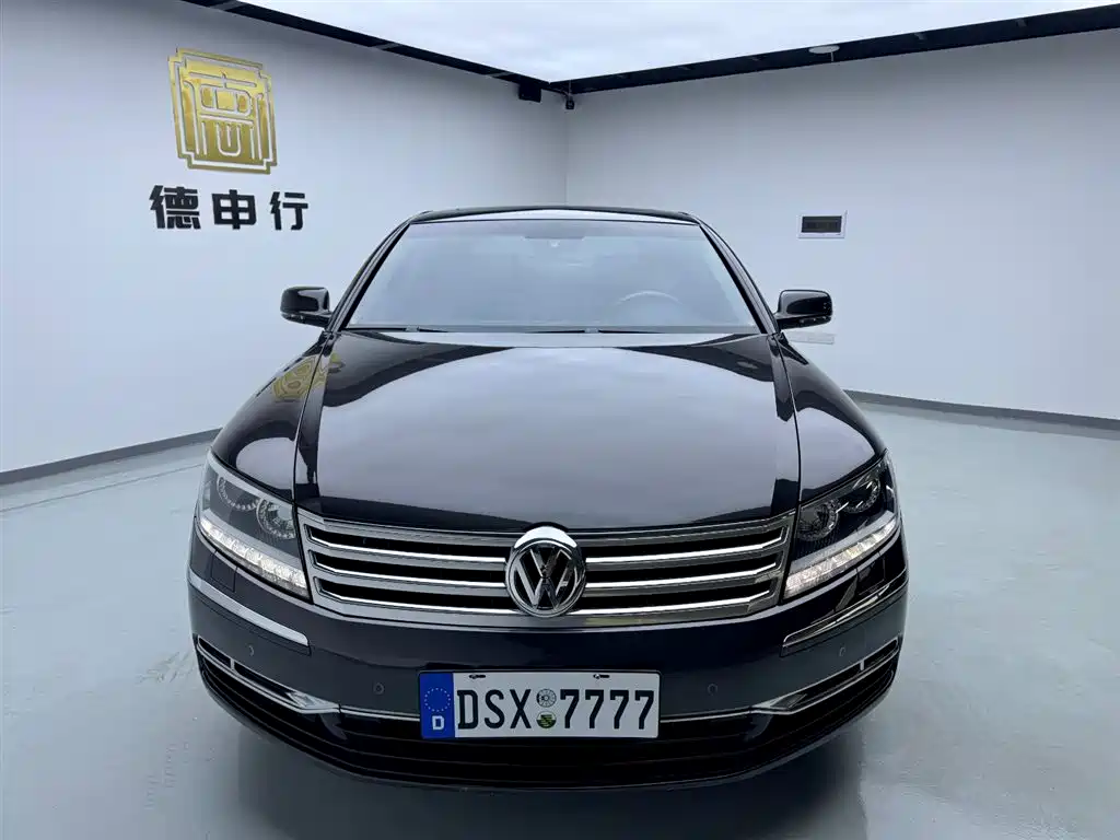 Volkswagen Phaeton 2012 3.6L Exclusive Customized Edition 2011 - thumbnail 2