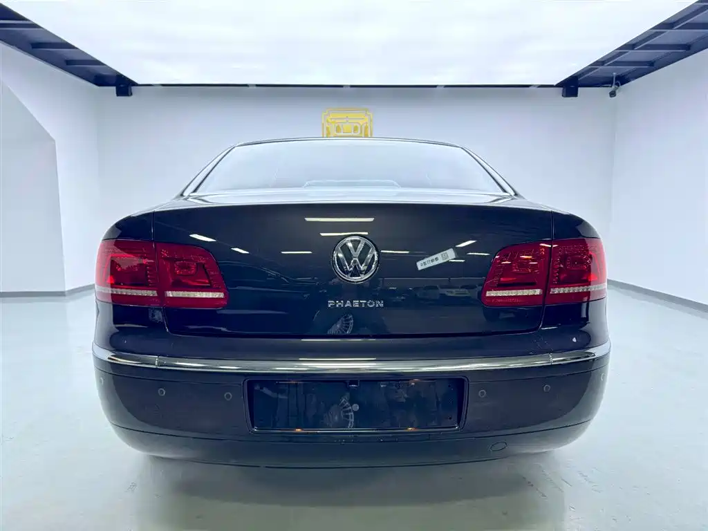 Volkswagen Phaeton 2012 3.6L Exclusive Customized Edition 2011 - thumbnail 5
