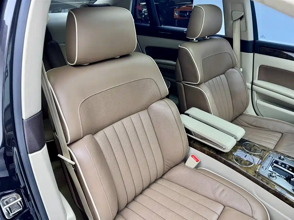 Volkswagen Phaeton 2012 3.6L Exclusive Customized Edition 2011 - thumbnail 17