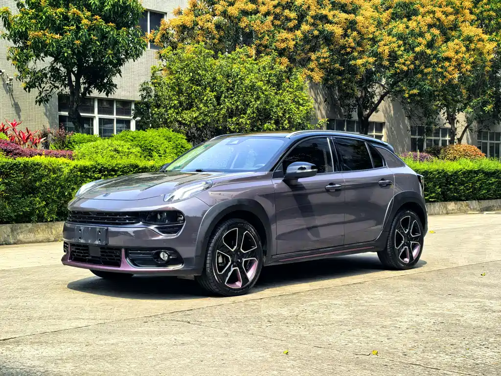 Lynk & Co Lynk & Co 02 2021 2.0TD Automatic AWD Trophy Champion Edition 2020