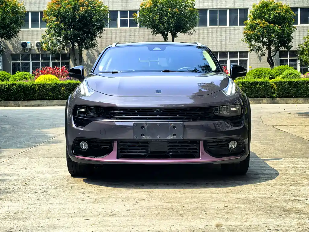 Lynk & Co Lynk & Co 02 2021 2.0TD Automatic AWD Trophy Champion Edition 2020 - thumbnail 2