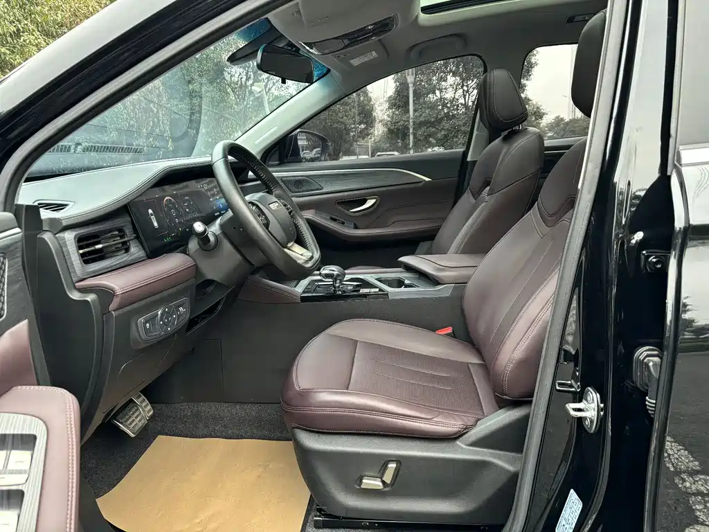 Jetour Jetour X90 Plus 2024 1.6TD DCT Villa 5-seater 2024 - thumbnail 9