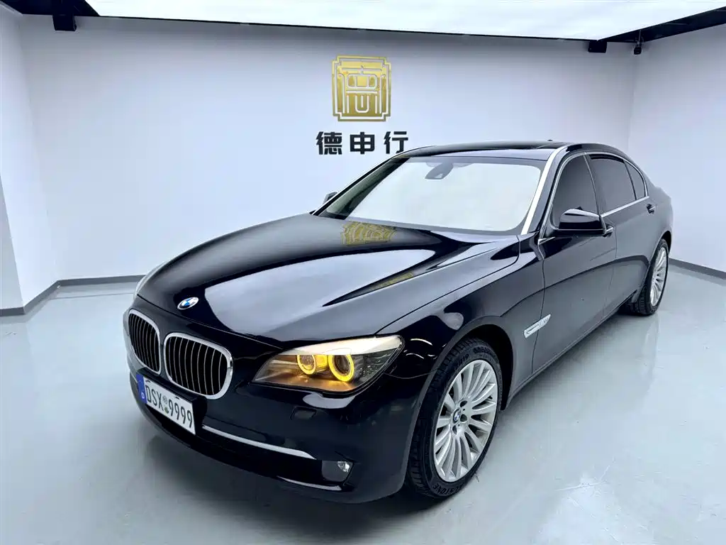 BMW BMW 7 Series 2010 760Li 2011