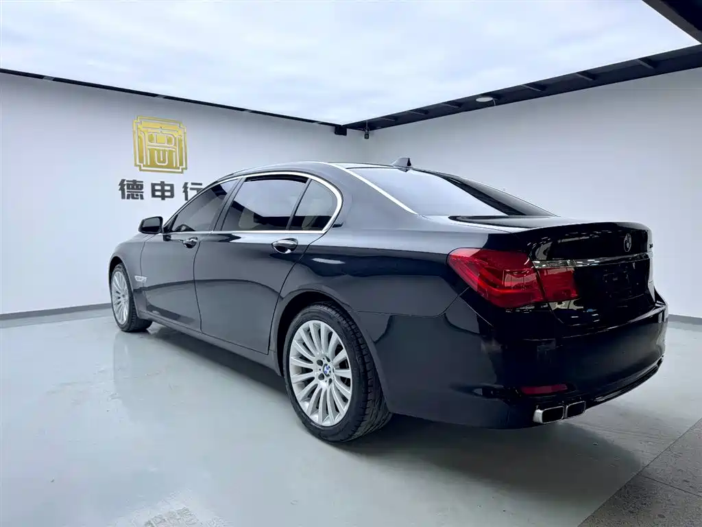 BMW BMW 7 Series 2010 760Li 2011 - thumbnail 6