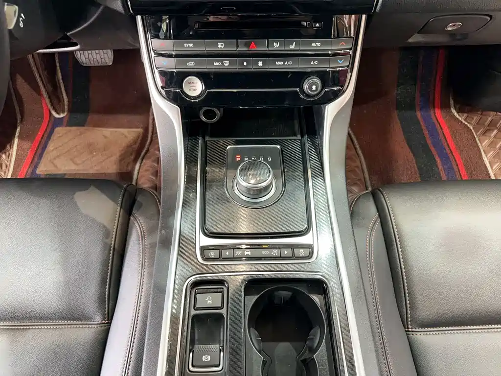 Jaguar Jaguar XEL 2018 2.0T 200PS Premium Edition 2018 - thumbnail 11