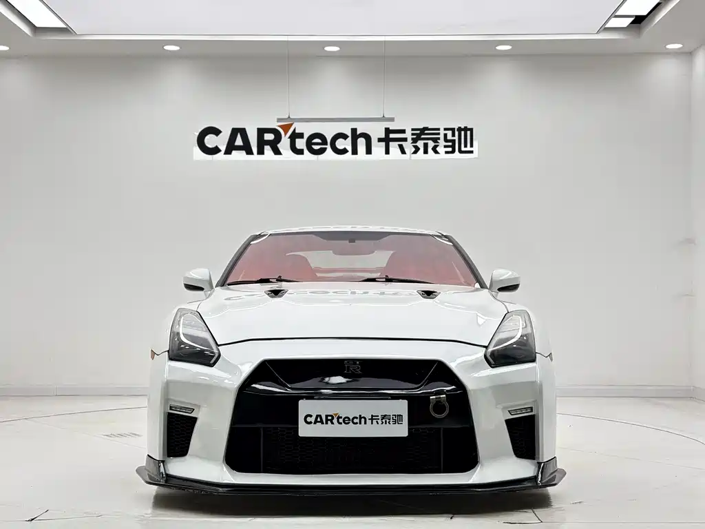Nissan Nissan GT-R 2010 3.8T Premium Edition 2010 - thumbnail 2