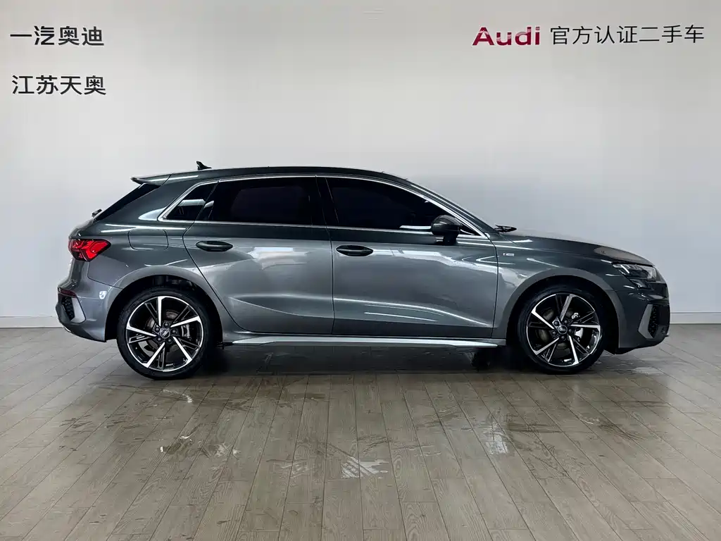 Audi Audi A3 Sportback 35 TFSI 2024 Fashion Sport Edition 2024 - thumbnail 3