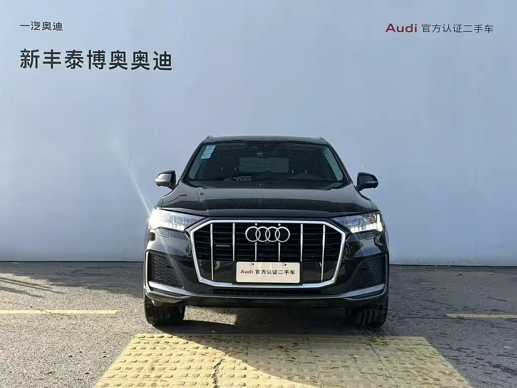 Audi Audi Q7 2023 45 TFSI quattro S line Sport 2023 - thumbnail 2