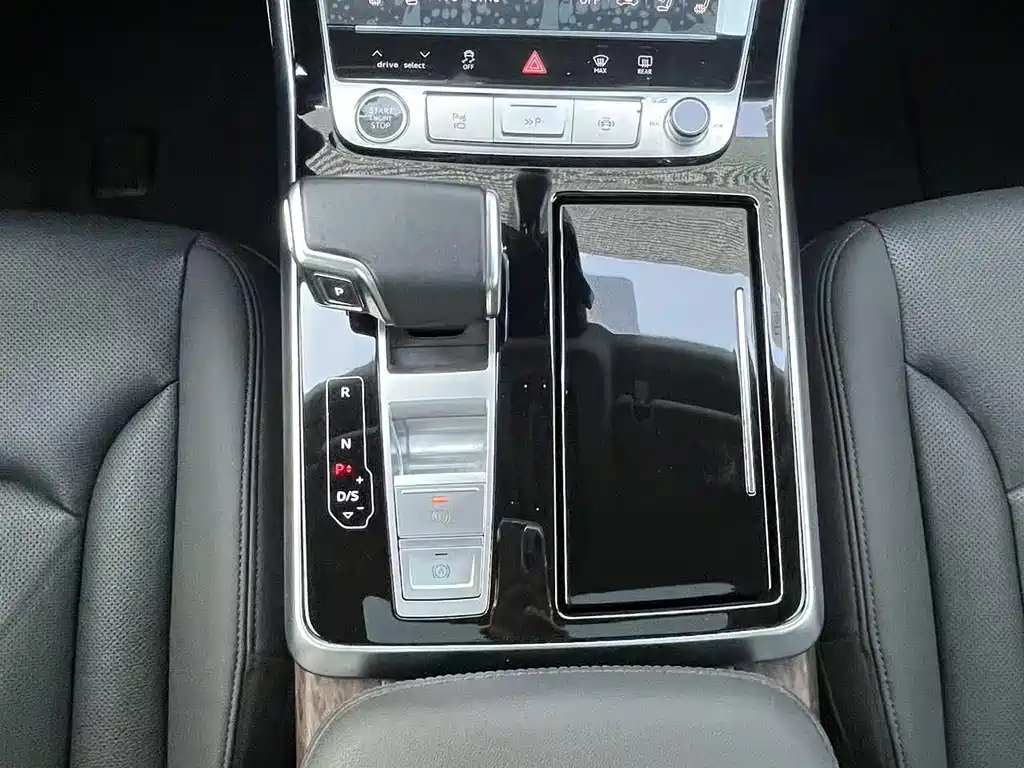 Audi Audi Q7 2023 45 TFSI quattro S line Sport 2023 - thumbnail 10
