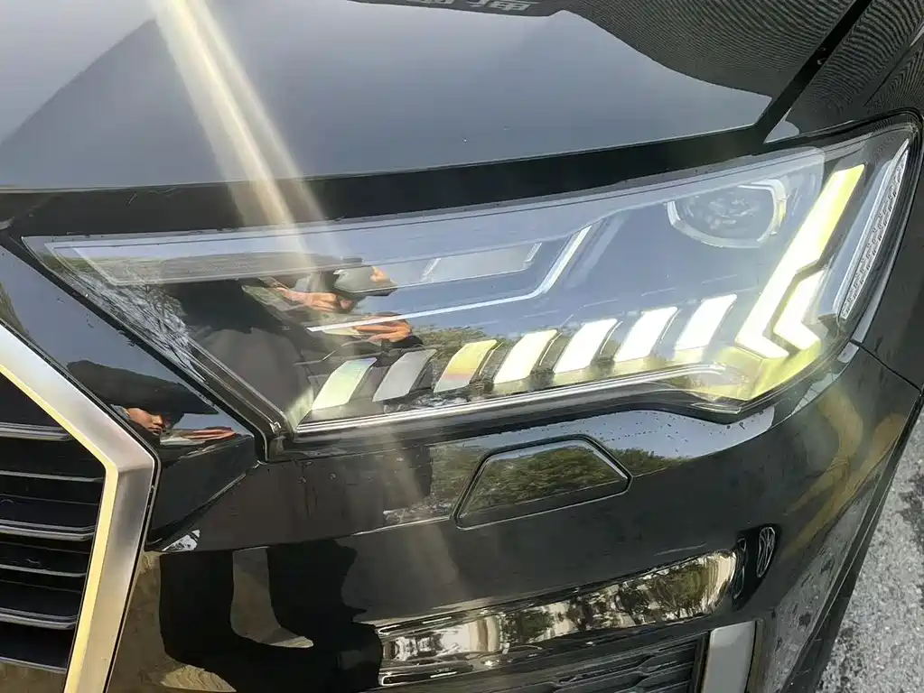 Audi Audi Q7 2023 45 TFSI quattro S line Sport 2023 - thumbnail 14