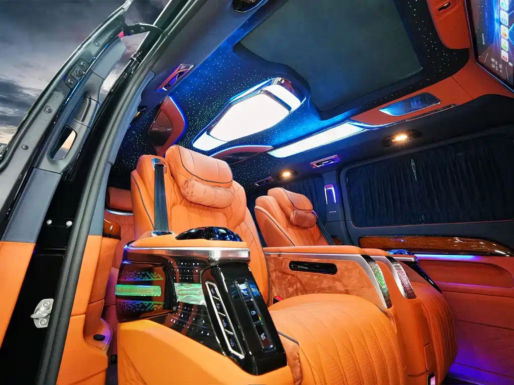 Mercedes-Benz Vito 2024 2.0T Business Edition 7-seater 2026 - thumbnail 14