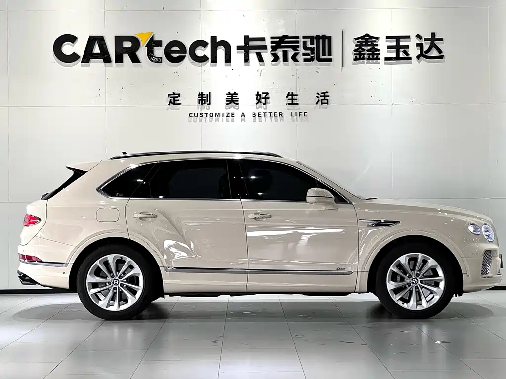 Bentley Bentayga Hybrid 2021 3.0T PHEV 2021 - thumbnail 3