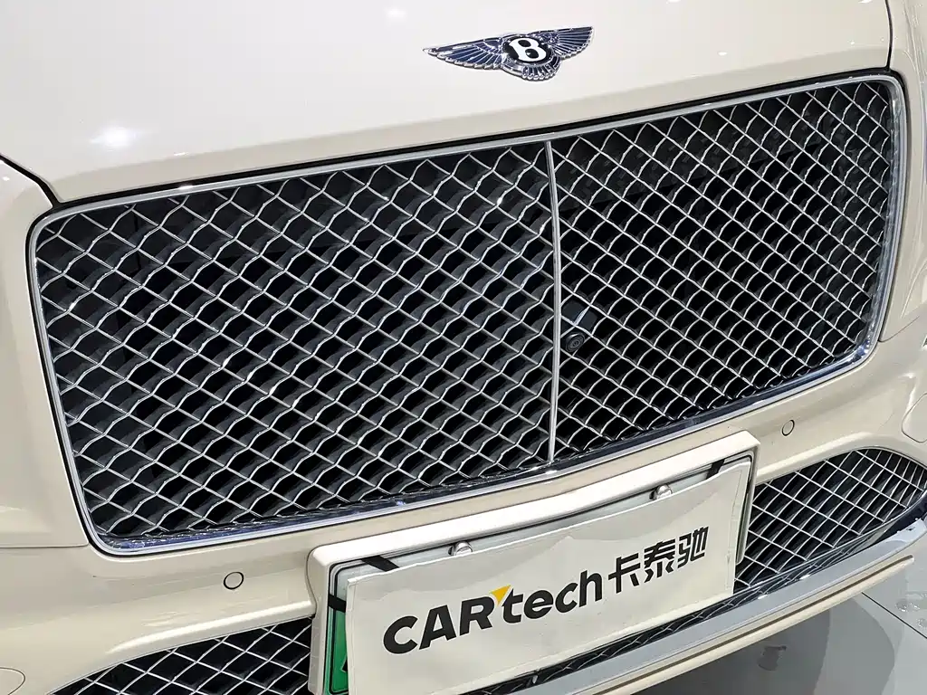Bentley Bentayga Hybrid 2021 3.0T PHEV 2021 - thumbnail 8