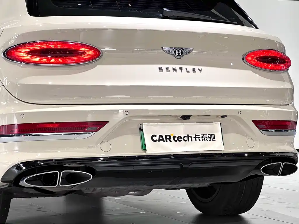 Bentley Bentayga Hybrid 2021 3.0T PHEV 2021 - thumbnail 13