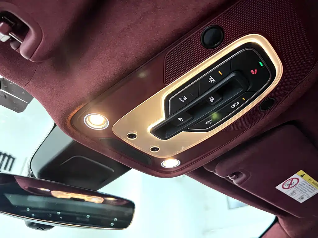 Bentley Bentayga Hybrid 2021 3.0T PHEV 2021 - thumbnail 22