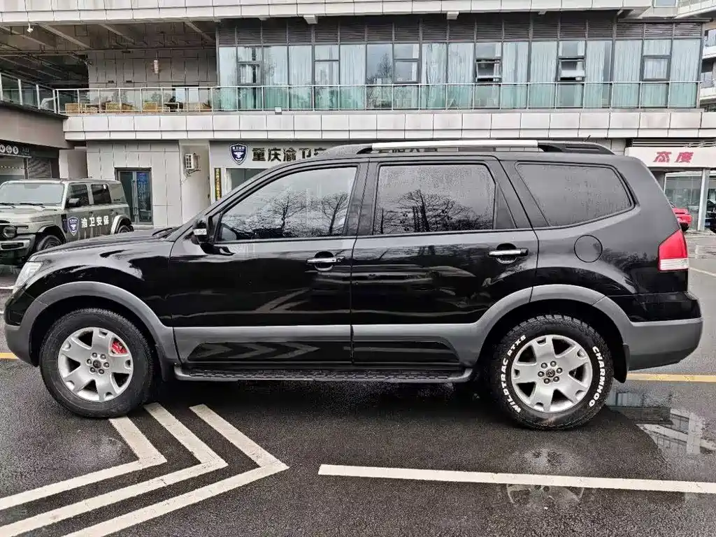 Kia Borrego 2013 3.8L Luxury Edition China V 2015 - thumbnail 7