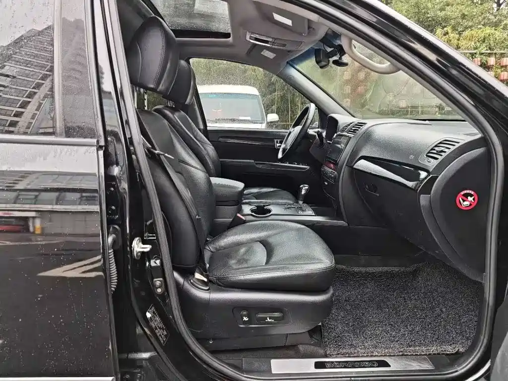 Kia Borrego 2013 3.8L Luxury Edition China V 2015 - thumbnail 19