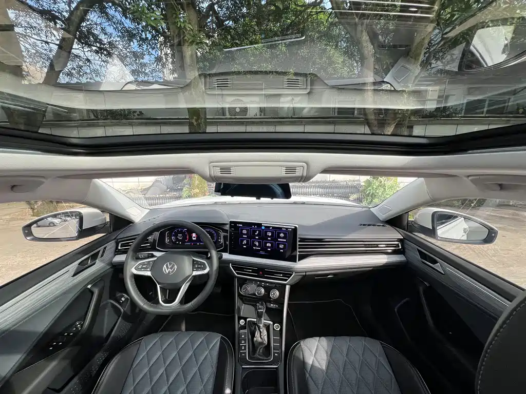Volkswagen Volkswagen Sagitar 2023 300TSI DSG Comfortline 2023 - thumbnail 9