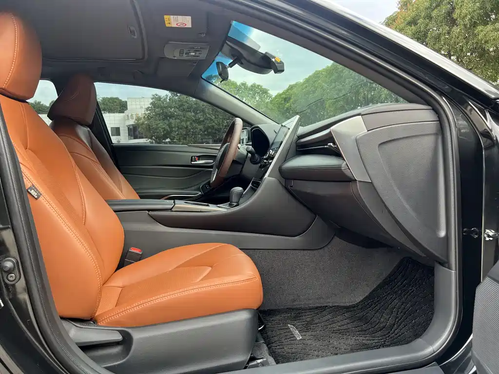Toyota Toyota Avalon 2022 2.0L Base Model 2022 - thumbnail 5