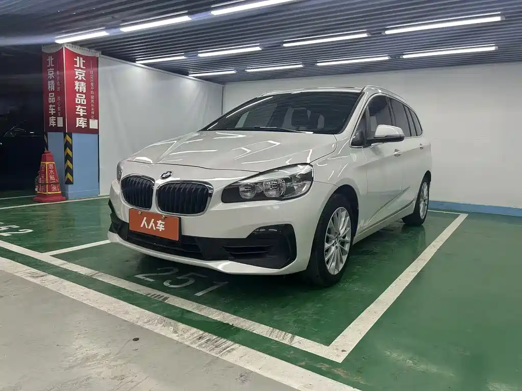 BMW BMW 2 Series Active Tourer 2018 220i Luxury Line 2019
