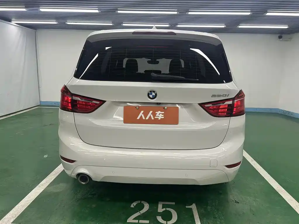 BMW BMW 2 Series Active Tourer 2018 220i Luxury Line 2019 - thumbnail 2