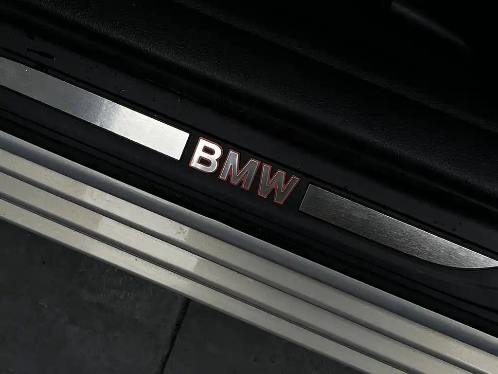 BMW BMW 5 Series 2011 535Li Leading Edition 2011 - thumbnail 9
