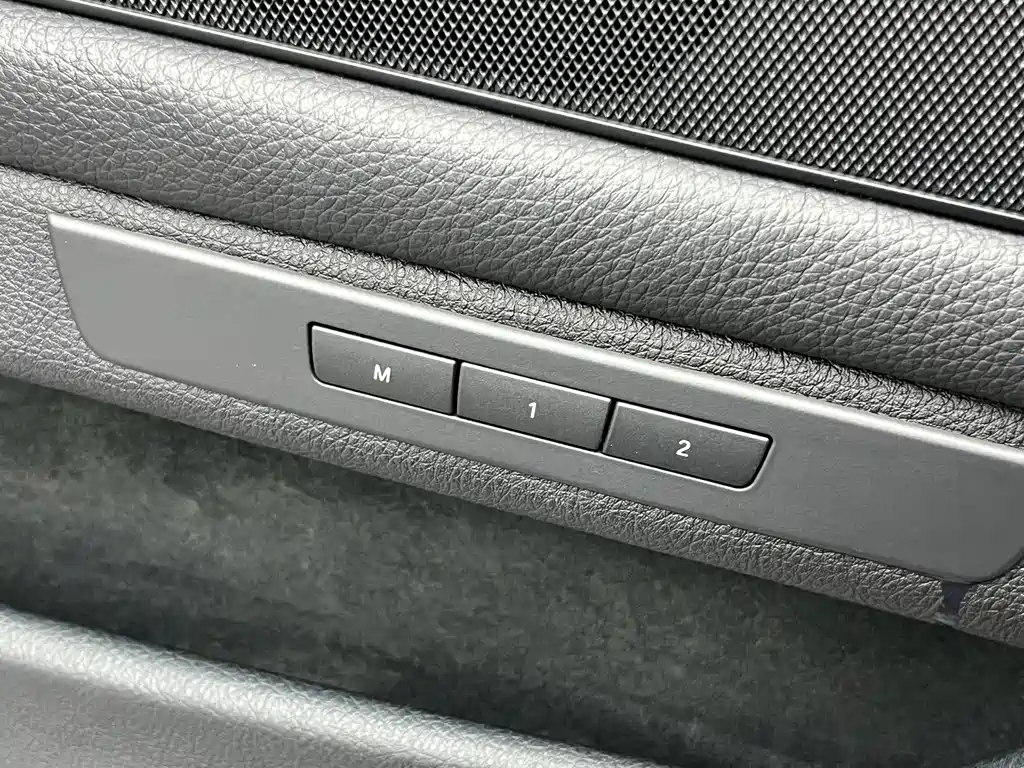 BMW BMW 5 Series 2011 535Li Leading Edition 2011 - thumbnail 10