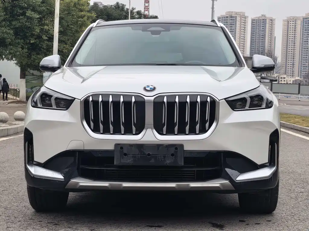 BMW BMW X1 2023 xDrive25Li M Sport Package 2023 - thumbnail 3