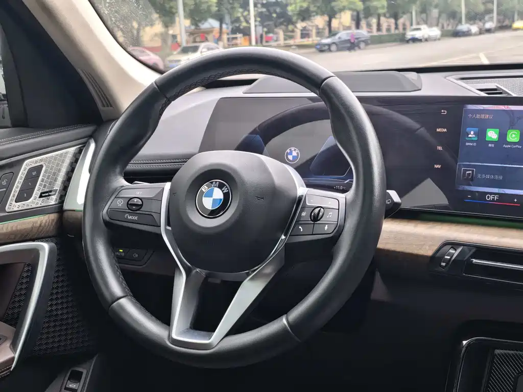 BMW BMW X1 2023 xDrive25Li M Sport Package 2023 - thumbnail 11