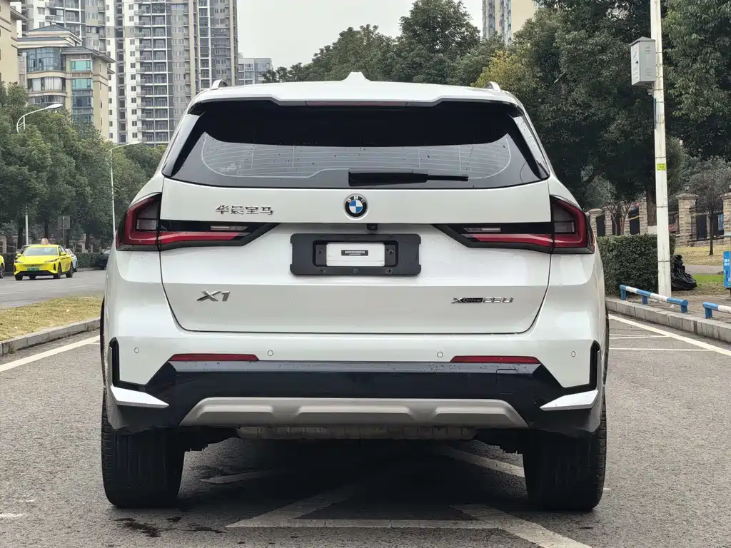 BMW BMW X1 2023 xDrive25Li M Sport Package 2023 - thumbnail 19