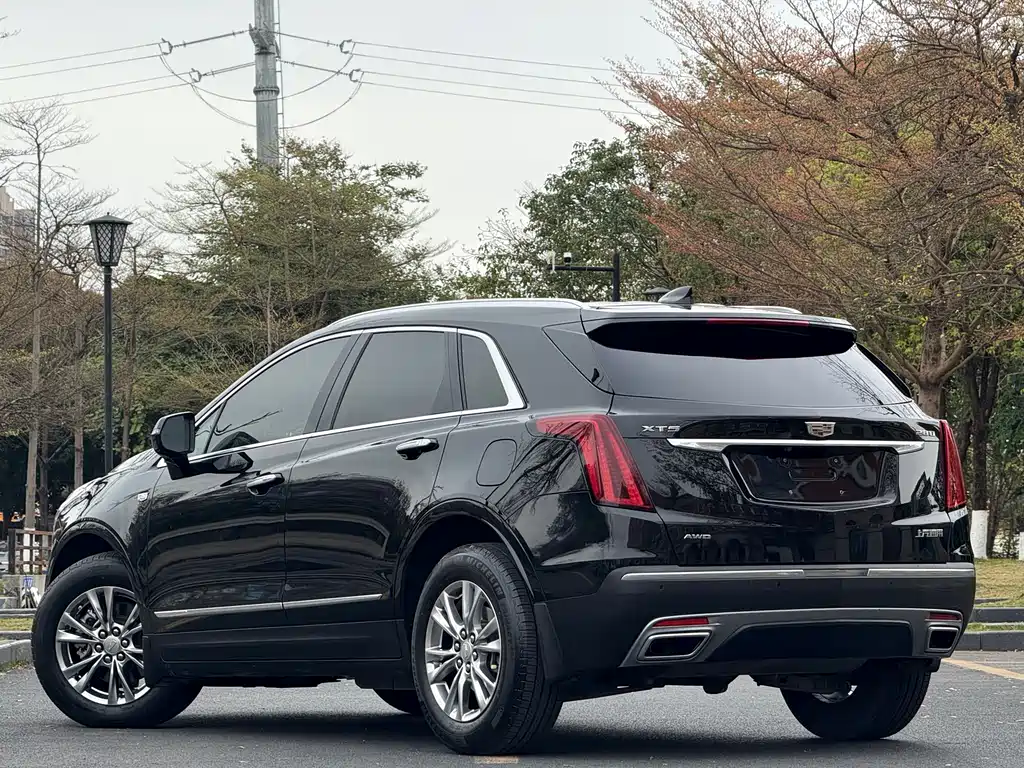 Cadillac Cadillac XT5 2021 28T AWD Luxury 2021 - thumbnail 5