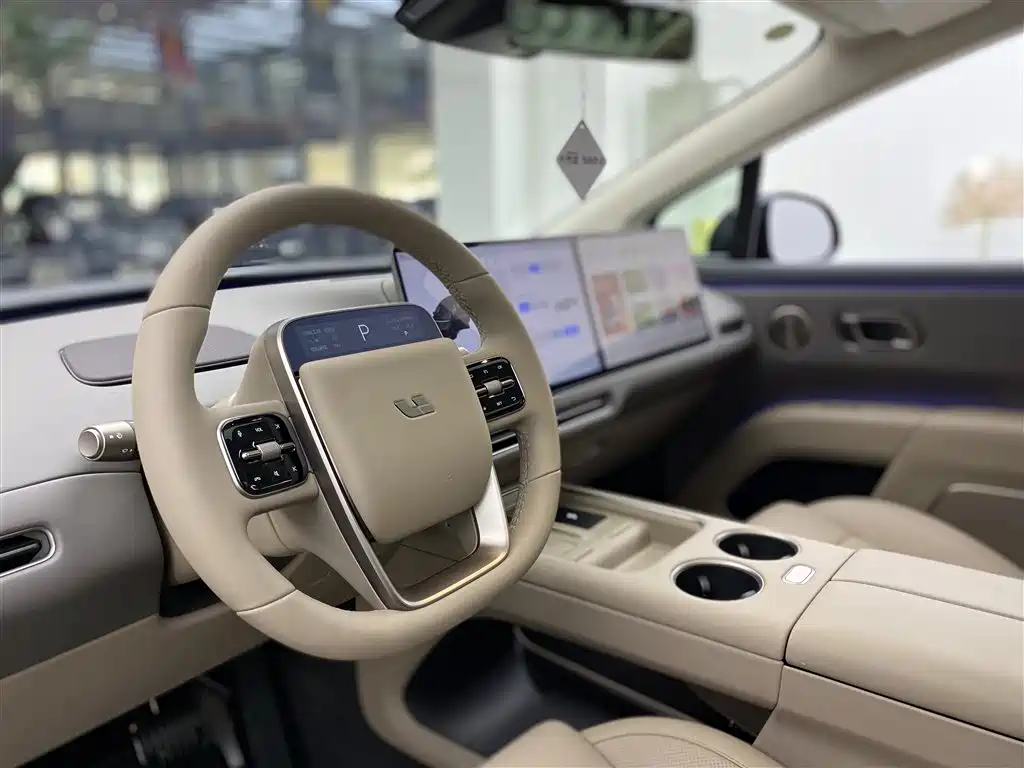 Li Auto Li Auto i8 2025 Standard Edition 2025 - thumbnail 6