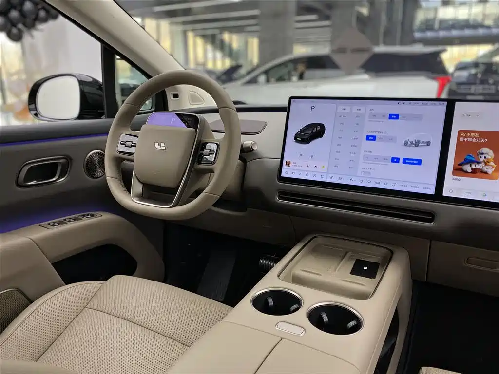 Li Auto Li Auto i8 2025 Standard Edition 2025 - thumbnail 14