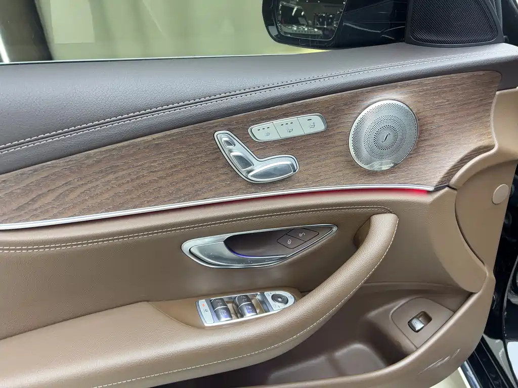 Mercedes-Benz Mercedes-Benz E-Class 2022 Model Year Facelift E 300 L Luxury 2022 - thumbnail 7