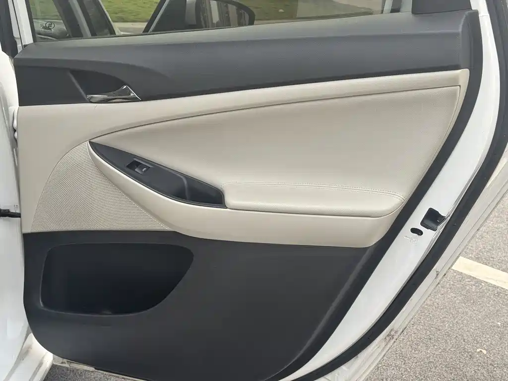 Buick Buick GL6 2018 18T 6-seat Elite Edition 2017 - thumbnail 16