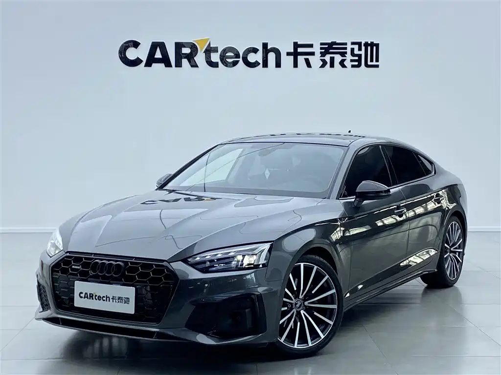 Audi Audi A5 Import 2024 Sportback 40 TFSI quattro Luxury Dynamic Model 2025 - thumbnail 2