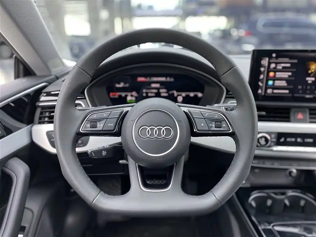 Audi Audi A5 Import 2024 Sportback 40 TFSI quattro Luxury Dynamic Model 2025 - thumbnail 6