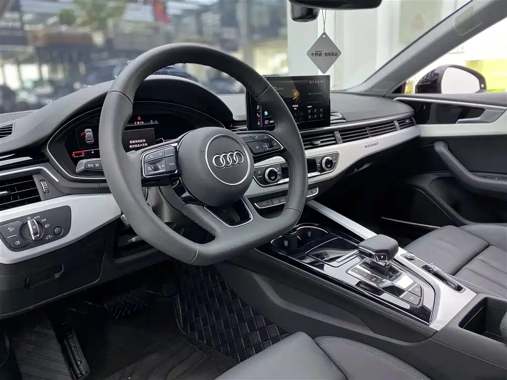 Audi Audi A5 Import 2024 Sportback 40 TFSI quattro Luxury Dynamic Model 2025 - thumbnail 7