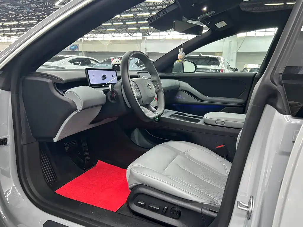 NIO NIO ET5T 2024 75kWh Touring 2024 - thumbnail 4