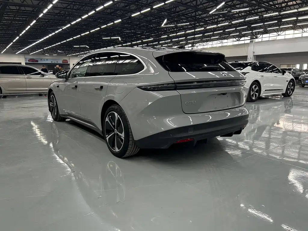 NIO NIO ET5T 2024 75kWh Touring 2024 - thumbnail 13