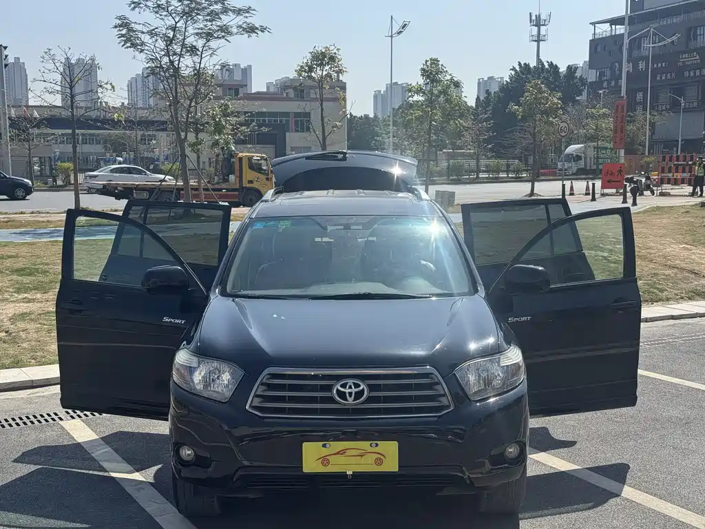 Toyota Toyota Highlander 2009 2.7L 2WD 7-seater Luxury Navigation Edition 2010 - thumbnail 5