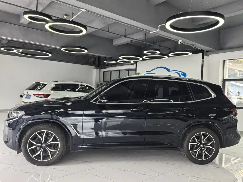 BMW BMW X3 2023 xDrive25i M Sport Package 2025 - thumbnail 3