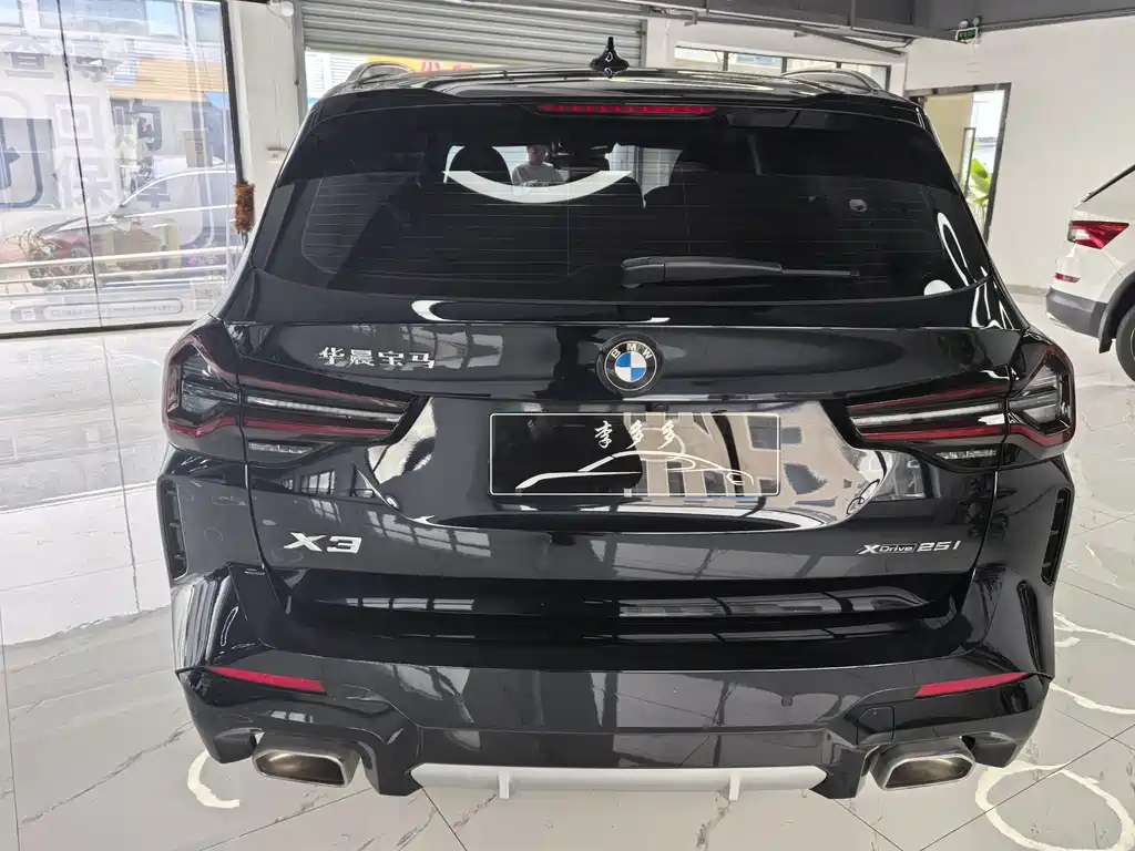 BMW BMW X3 2023 xDrive25i M Sport Package 2025 - thumbnail 5