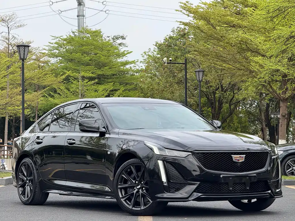 Cadillac Cadillac CT5 2022 28T Luxury 2022 - thumbnail 2
