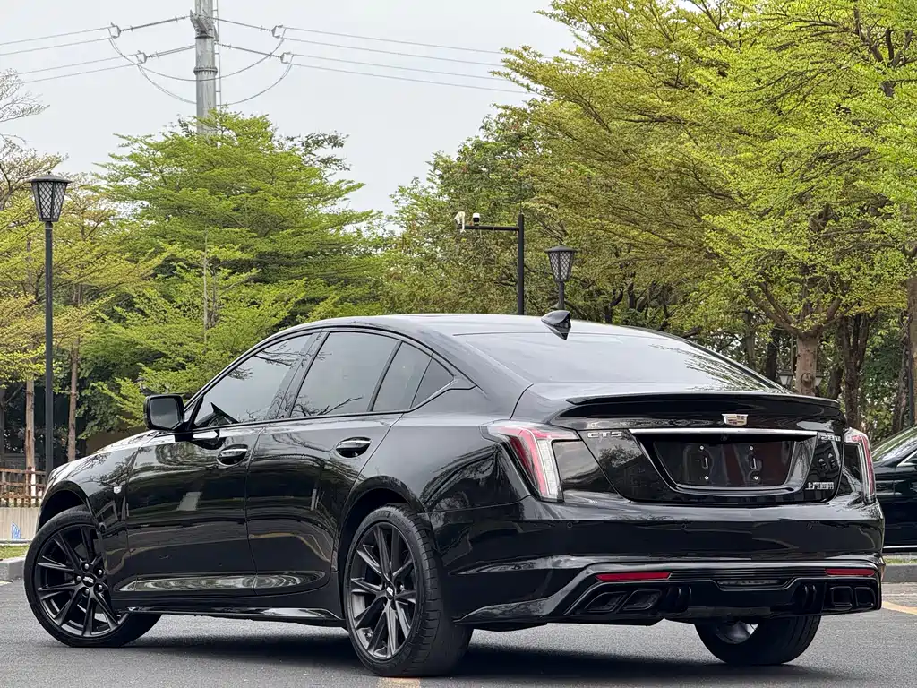 Cadillac Cadillac CT5 2022 28T Luxury 2022 - thumbnail 5