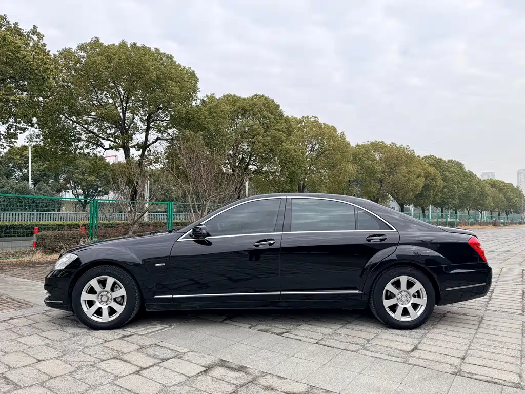 Mercedes-Benz Mercedes-Benz S-Class 2012 S 300 L Premium Grand Edition 2013 - thumbnail 3