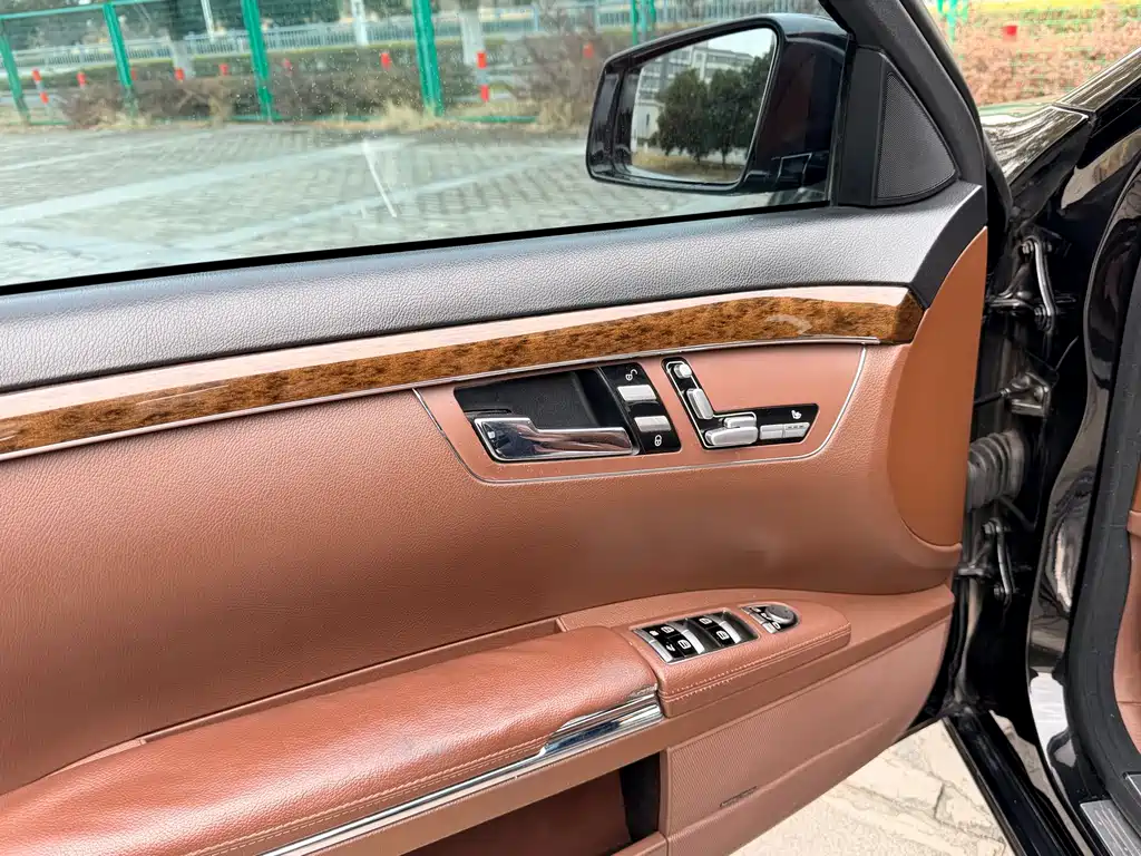 Mercedes-Benz Mercedes-Benz S-Class 2012 S 300 L Premium Grand Edition 2013 - thumbnail 8