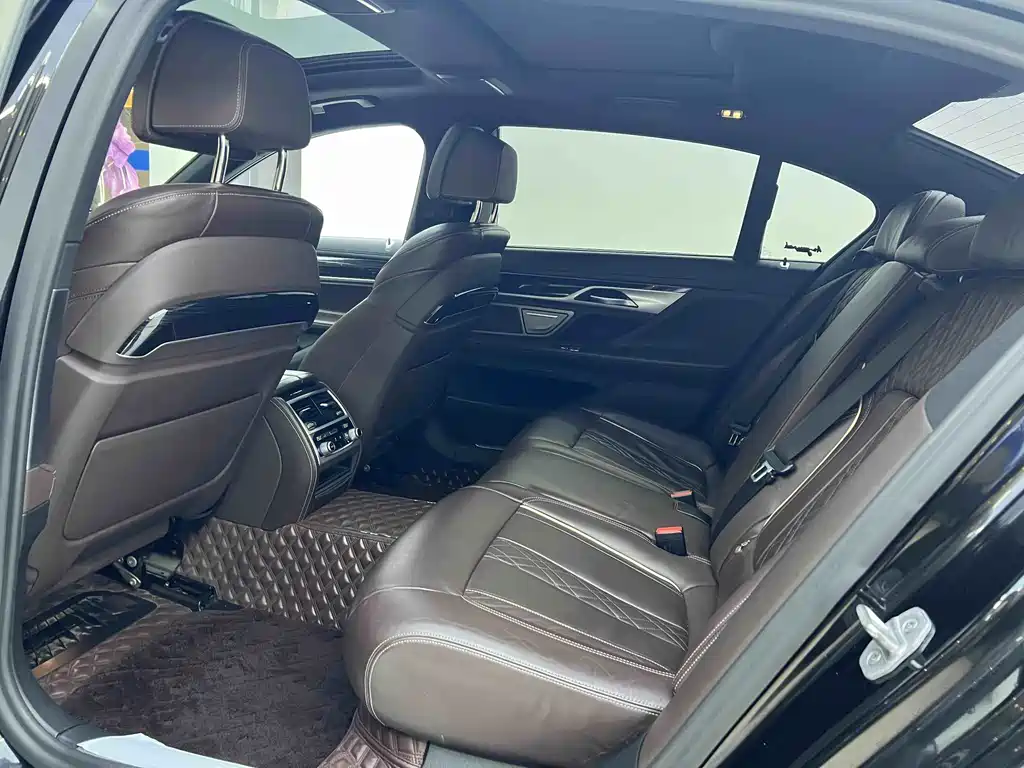 BMW BMW 7 Series 2019 Model Year Facelift 730Li M Sport Package 2020 - thumbnail 14