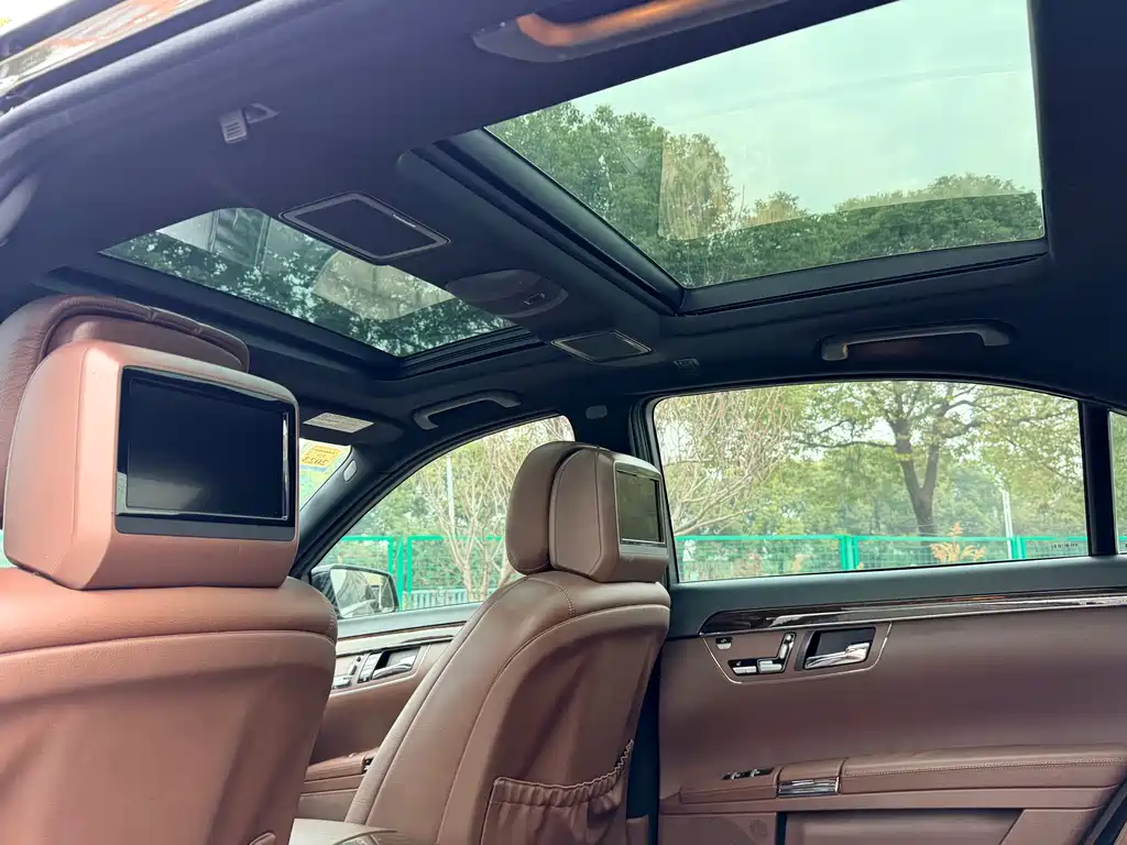 Mercedes-Benz Mercedes-Benz S-Class 2012 S 300 L Premium Grand Edition 2013 - thumbnail 13